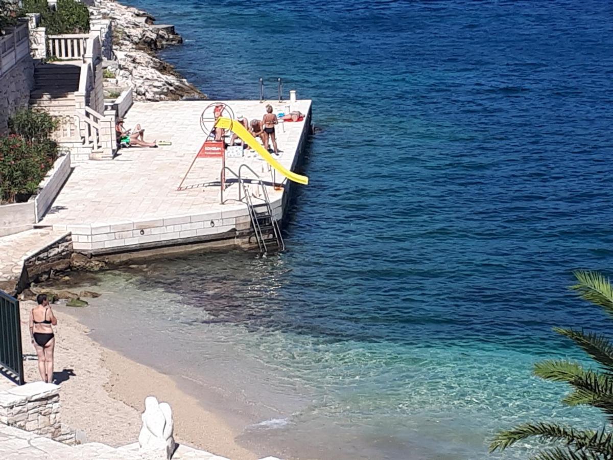 Apartments Baric Medvinjak Εξωτερικό φωτογραφία